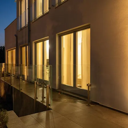 Alba Royal - 1 برا