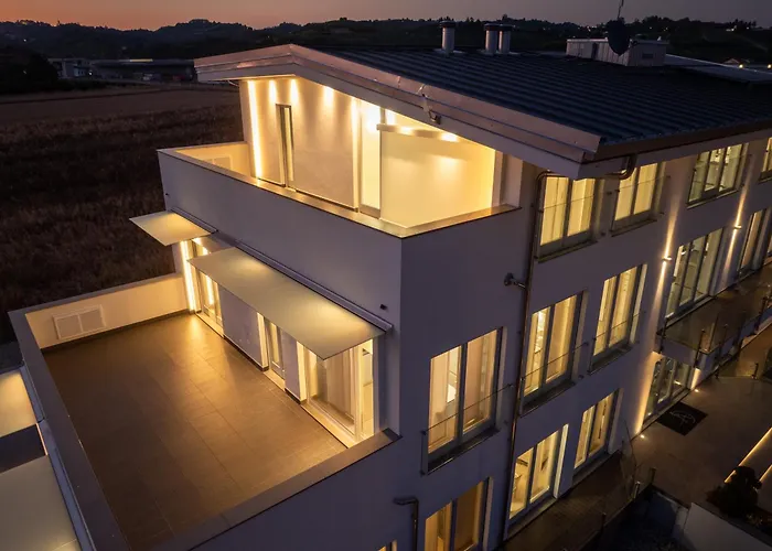 Alba Royal - 1 برا