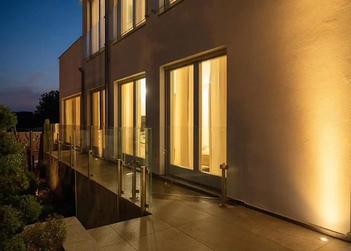 Alba Royal - 1 برا