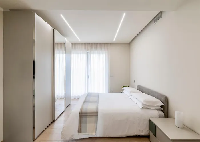 Alba Royal - 2 *