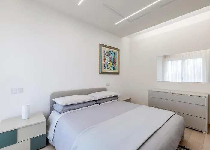 Alba Royal - 1 * برا