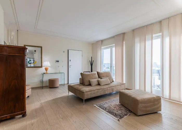 Alba Royal - 1 برا